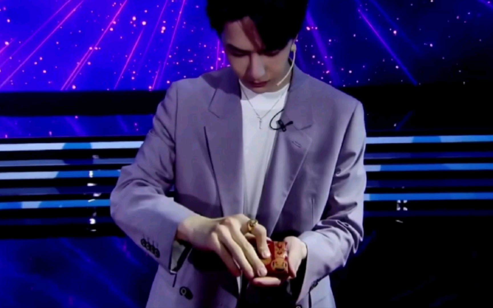 活动  【王一博魔术】手控福利!以财生财,祝大家新的一年好的财运