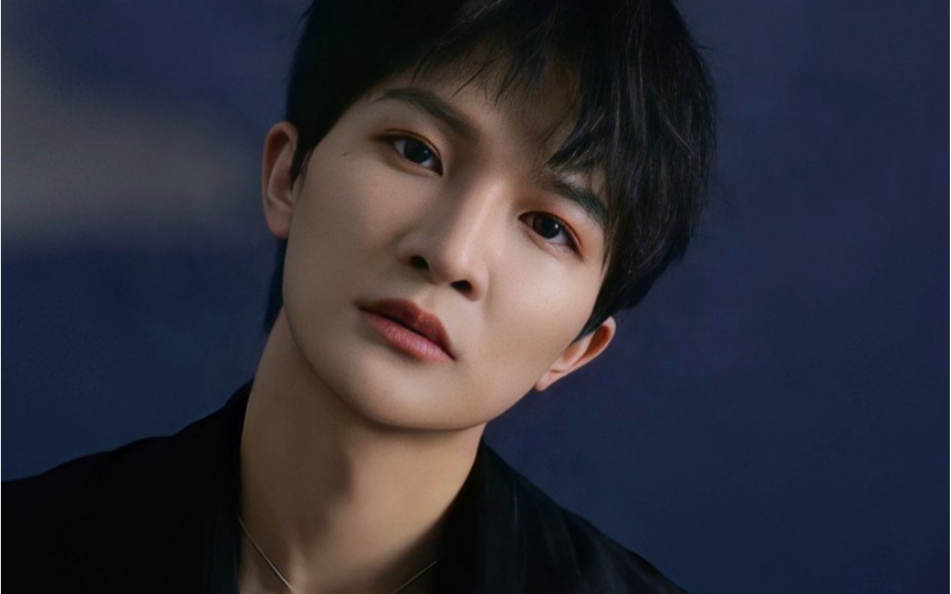 唱跳偶像歌手周深极乐净土绝美舞台大型二次元手办隆重登场