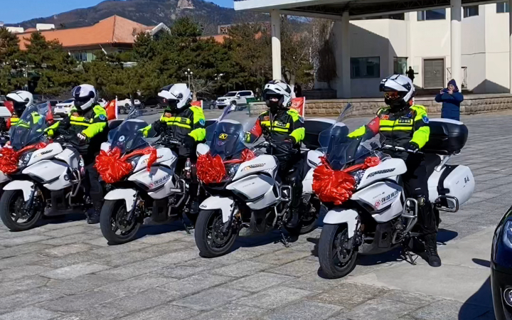 烟威领航国宾摩托婚庆车队