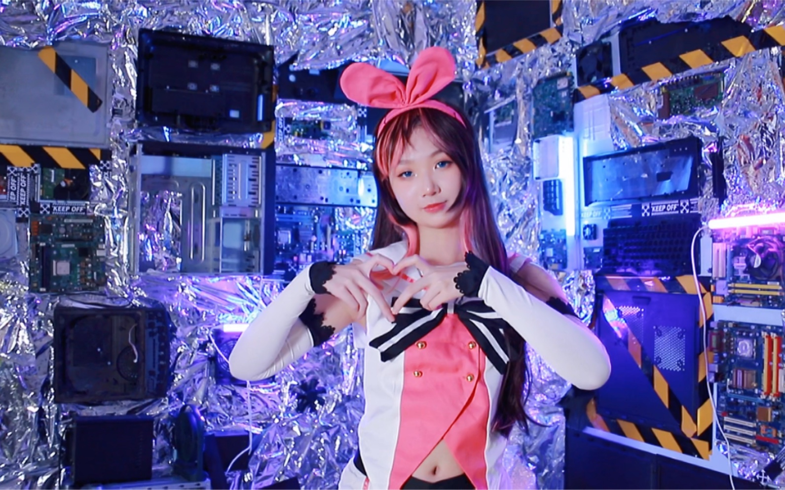 绊爱cos【赛博朋克景】