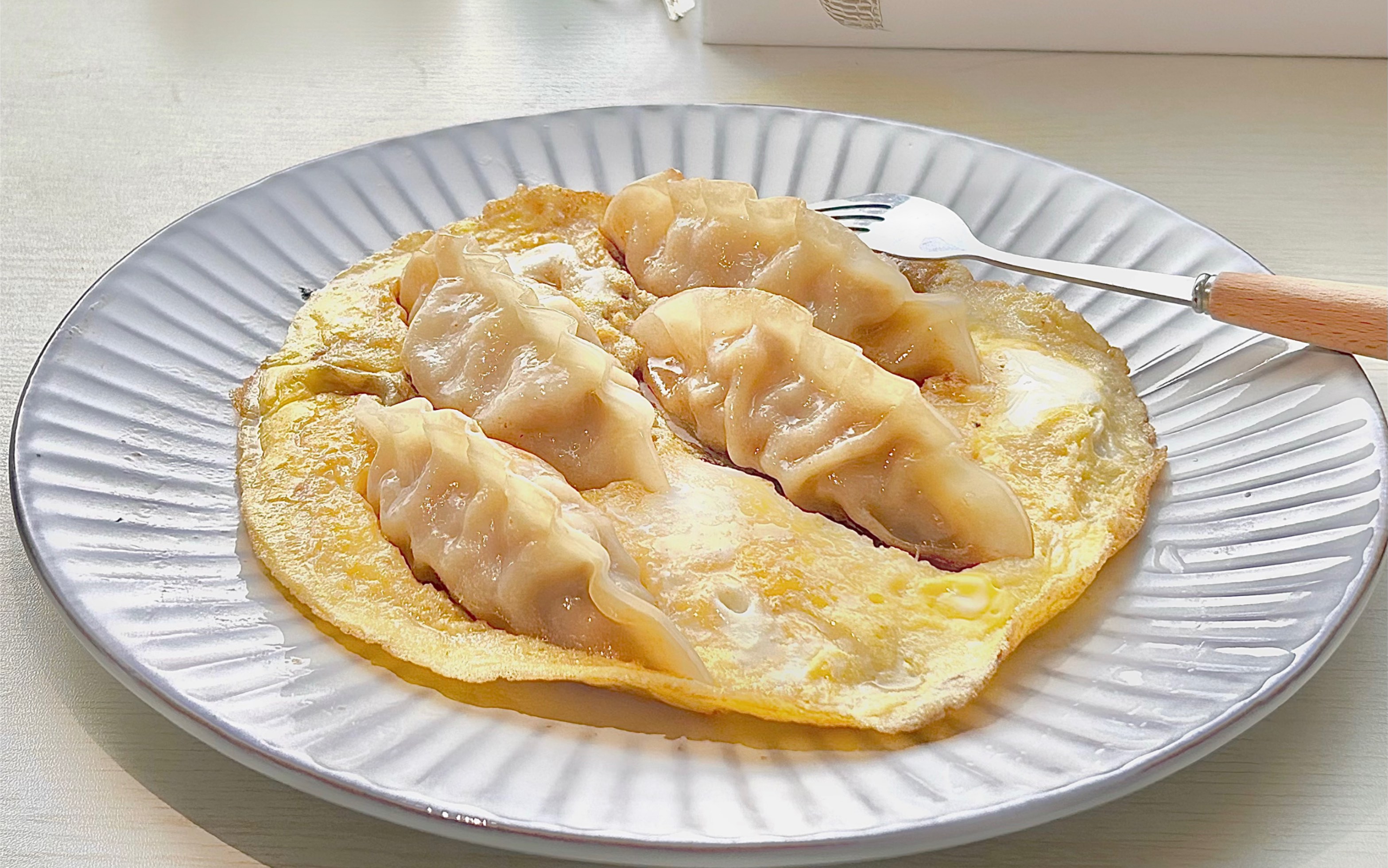 一人食|简单中式早餐|抱蛋煎饺初尝试