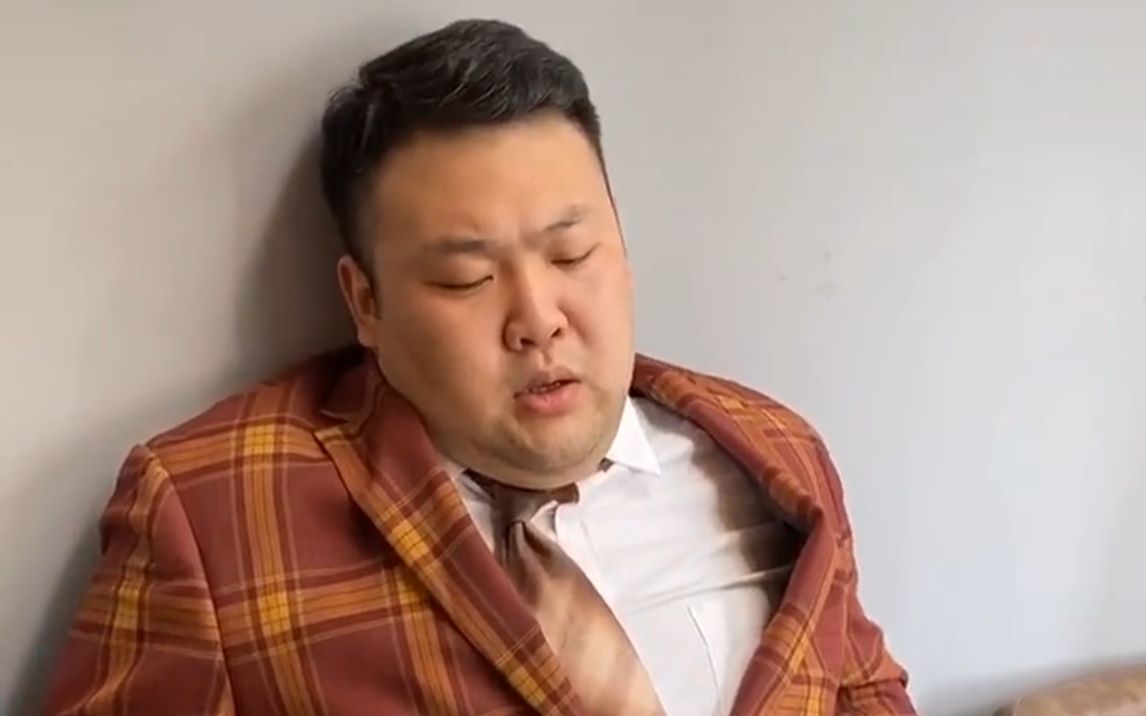 手捧雷纯情阿伟~又是一员大将【第四十八弹】