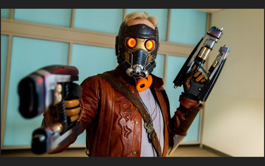 亚当萨维奇在硅谷动漫展扮星爵