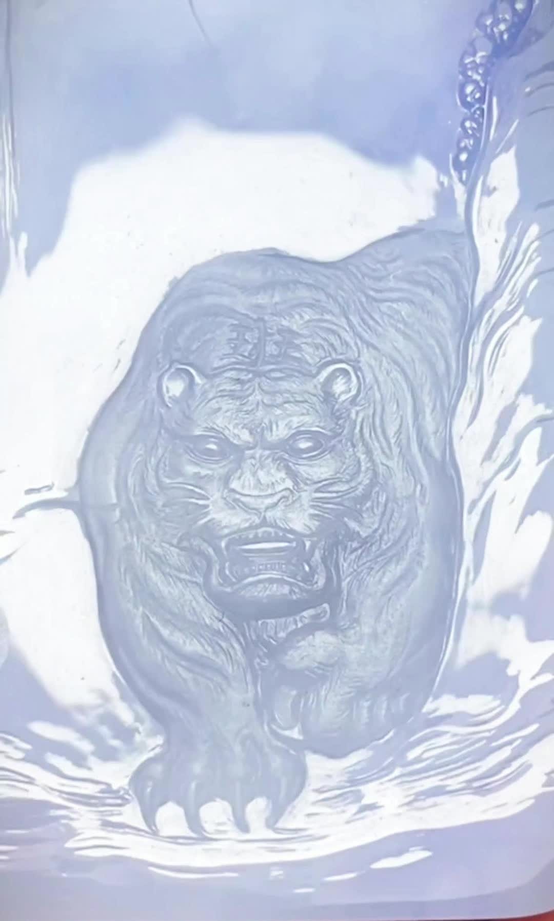 老赵帮粉丝雕刻的这款生肖虎的守护神,你们喜欢这个题材吗?