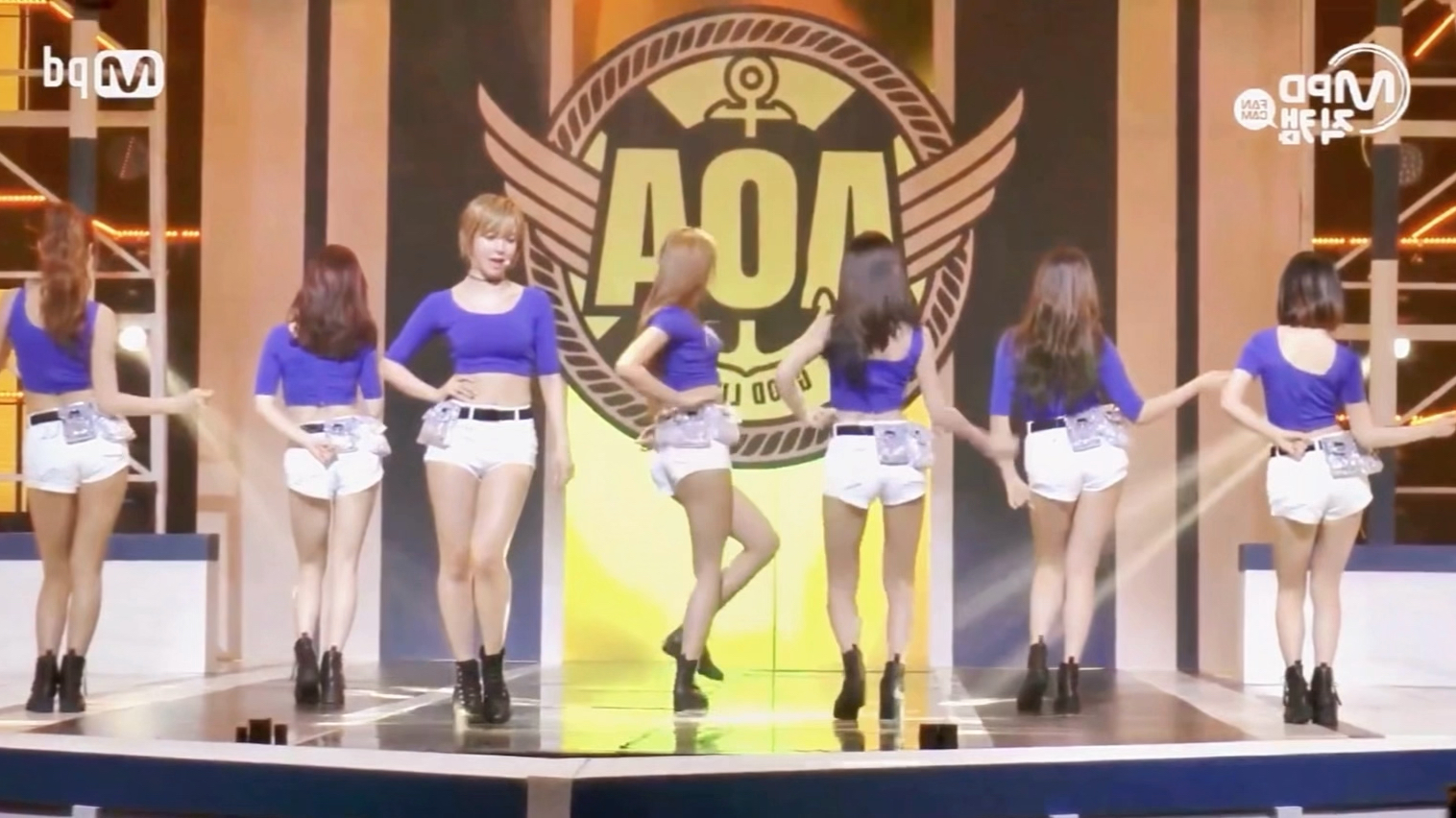 [图]aoa-good luck 扒舞 镜面