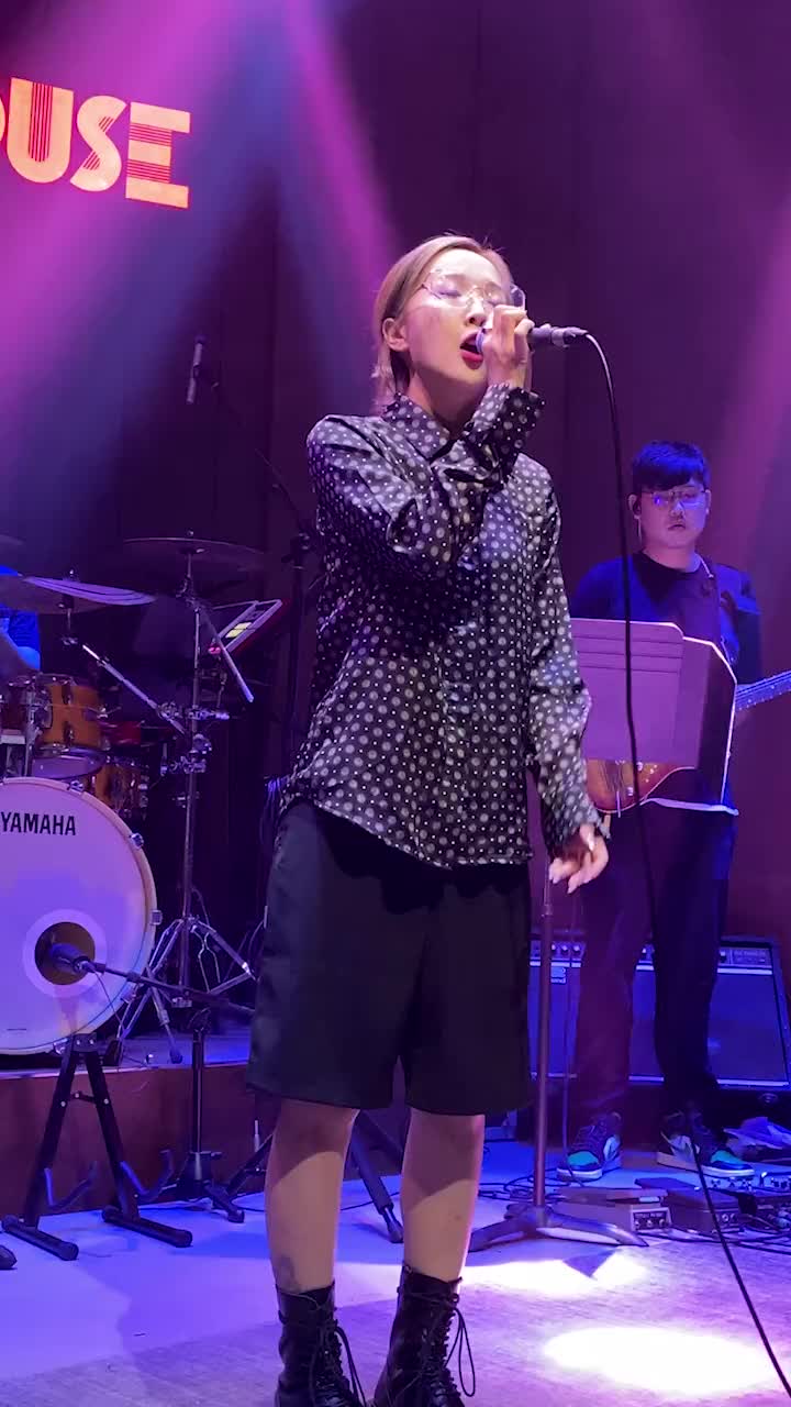 第一次见的时候,没想过后来会那么喜欢你王小草tzhouse翻唱伤感情歌