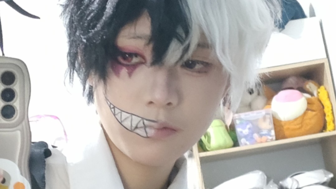 弹丸论破黑白熊校长cosplay