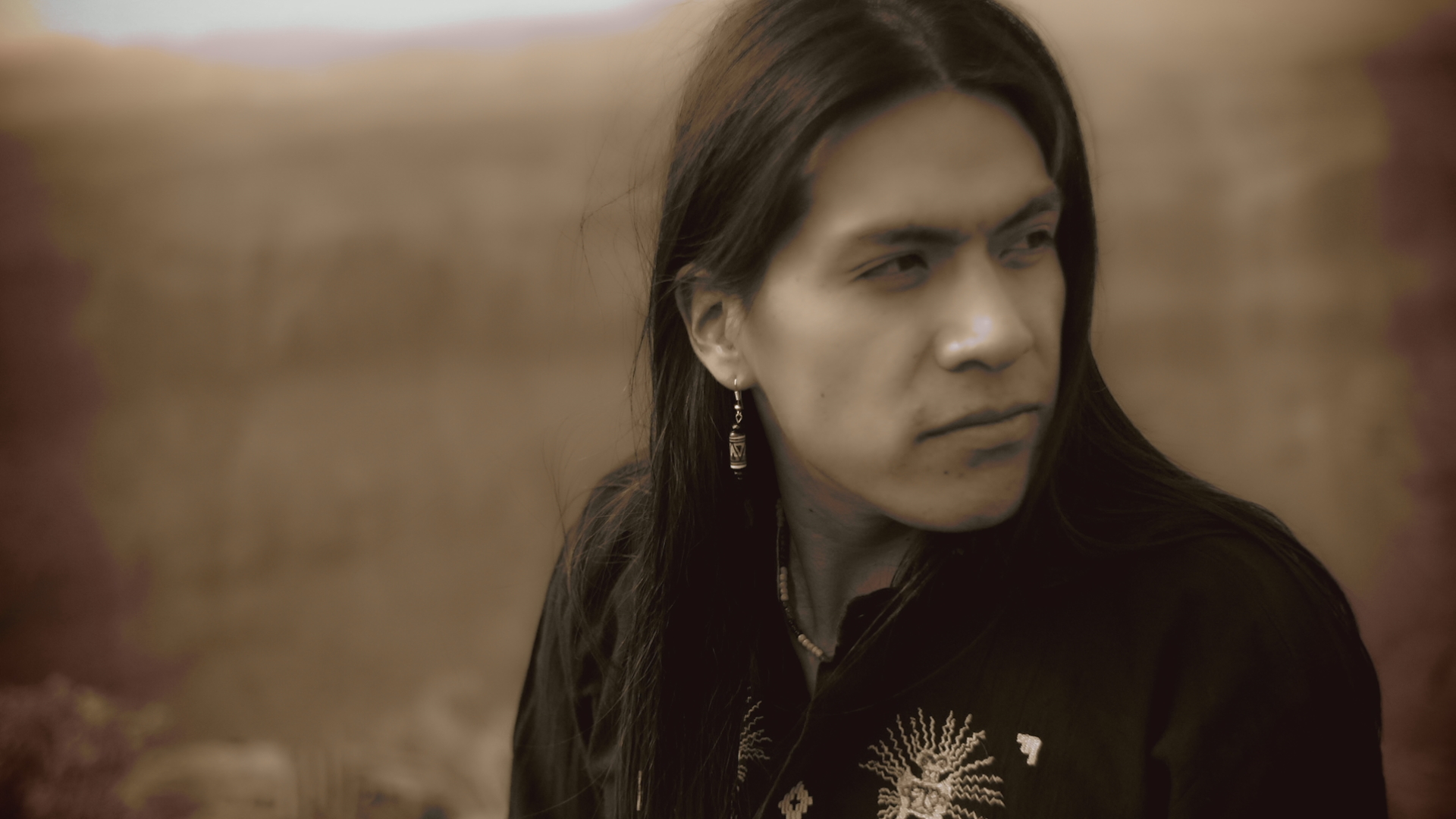 [图]Serenade to Mother Earth - Leo Rojas