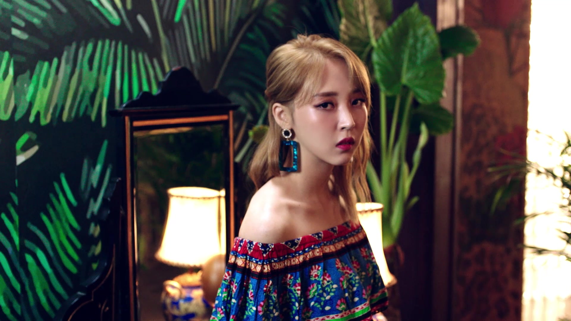 b 站最全 mamamoo egotistic mv   现场 系列