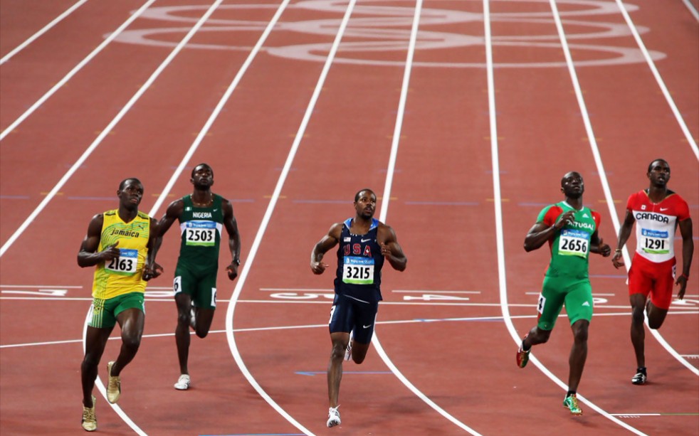 2008北京奥运会男子100米复赛 博尔特9.92( 0.1) 鲍威尔10.02(-0.