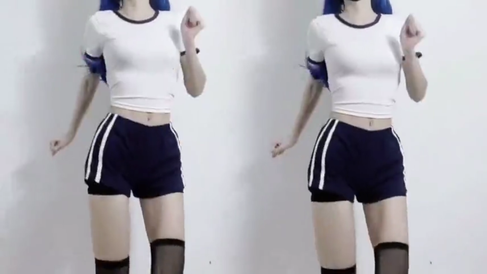 这样的jk女孩卡点舞蹈你们喜欢吗最近看小姐姐跳舞有点入迷也发一个