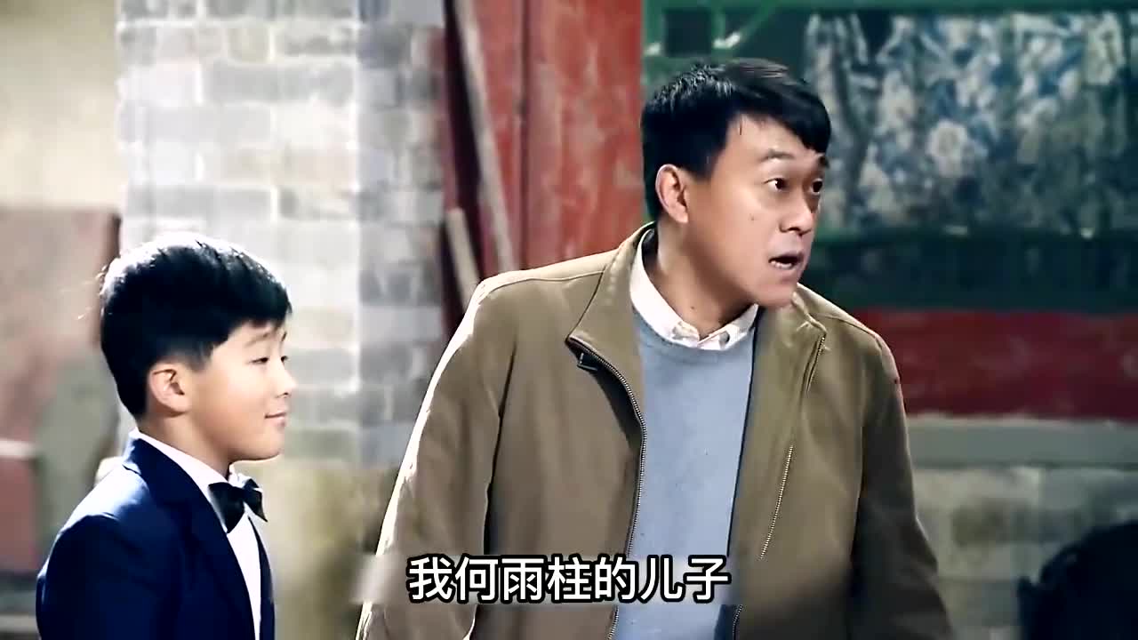 情满四合院:傻柱带着儿子在许大茂面前举行认亲仪式,许大茂没有生育