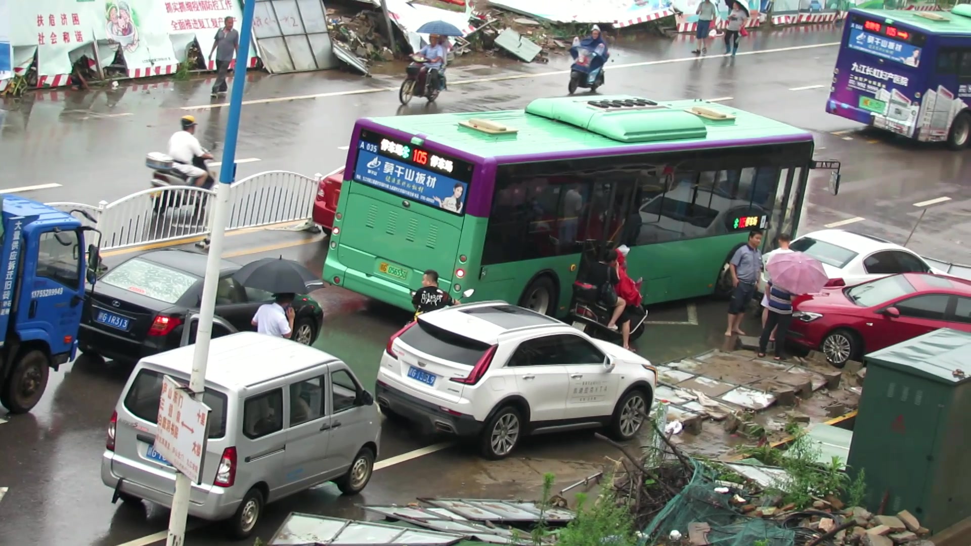 [图]2020年江西省九江市-濂溪区-九江学院-暴雨洪水灾情-浔阳区-柴桑区-瑞昌市-庐山市-修水县-武宁县-永修县-德安县-都昌县-彭泽县-学吉他-九江佳妮琴行拍摄