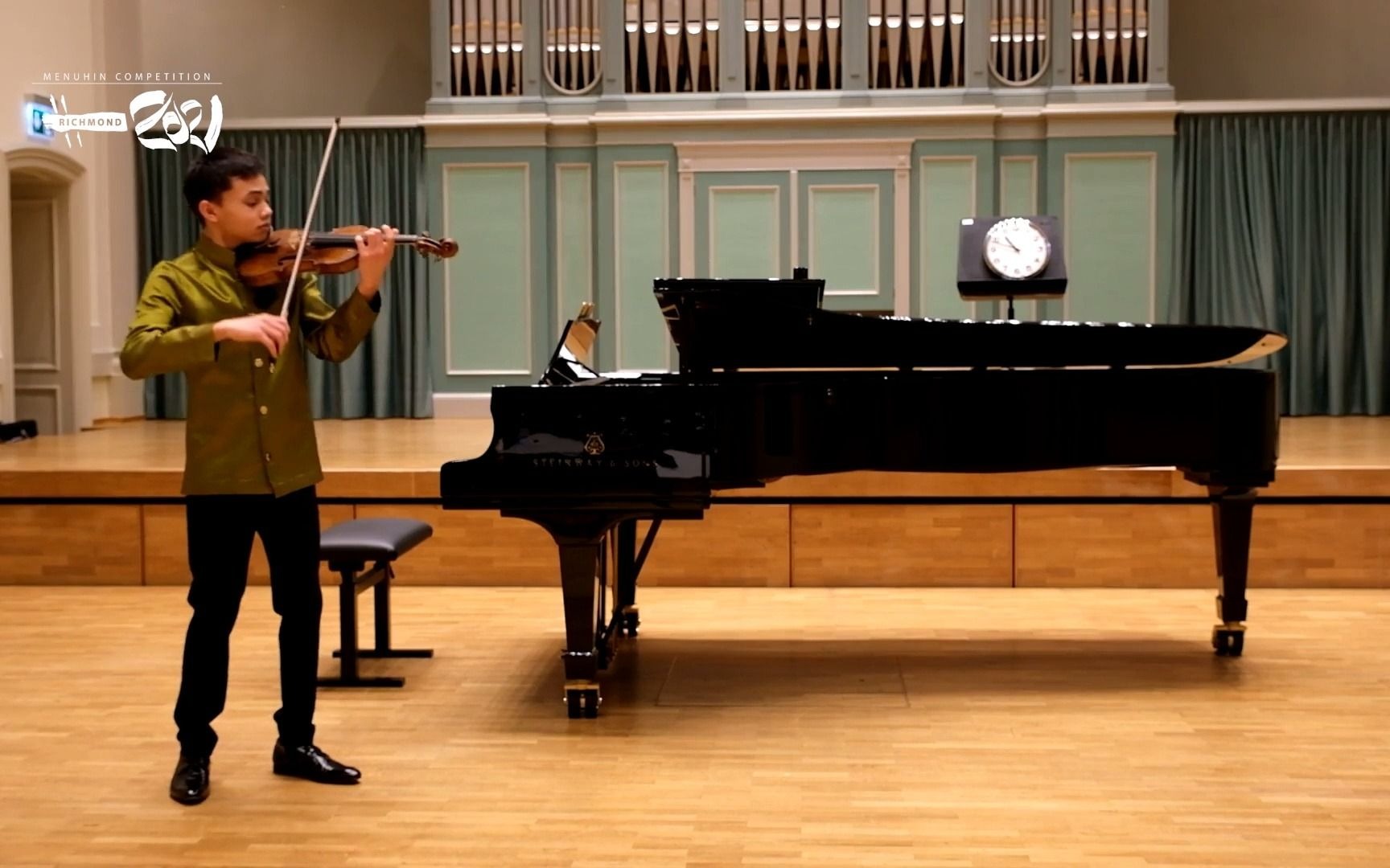 raphaelnussbaumer2021梅纽因比赛少年组初赛