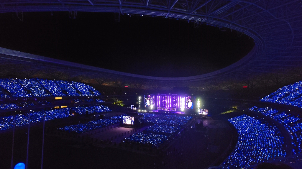 张杰西安演唱会星海视角大合唱 我们都一样