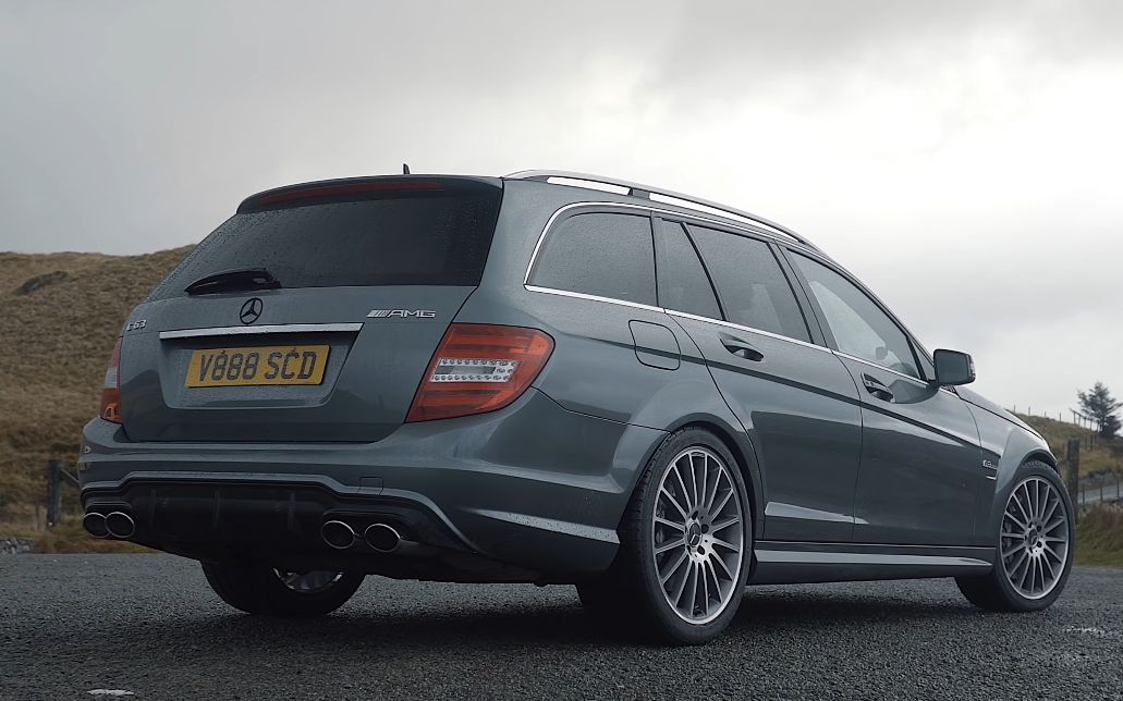 奔驰w204s204c级c63amg旅行车瓦罐测评机翻字幕敬请谅解wagonestate