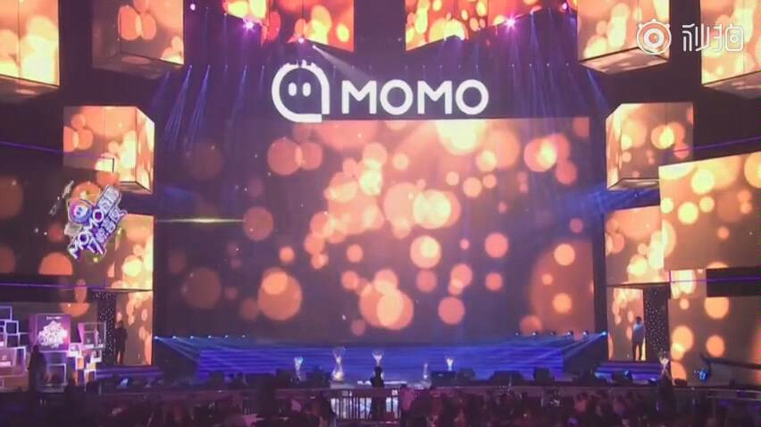 陌陌MOMO直播夜毛不易《消愁》哔哩哔哩bilibili