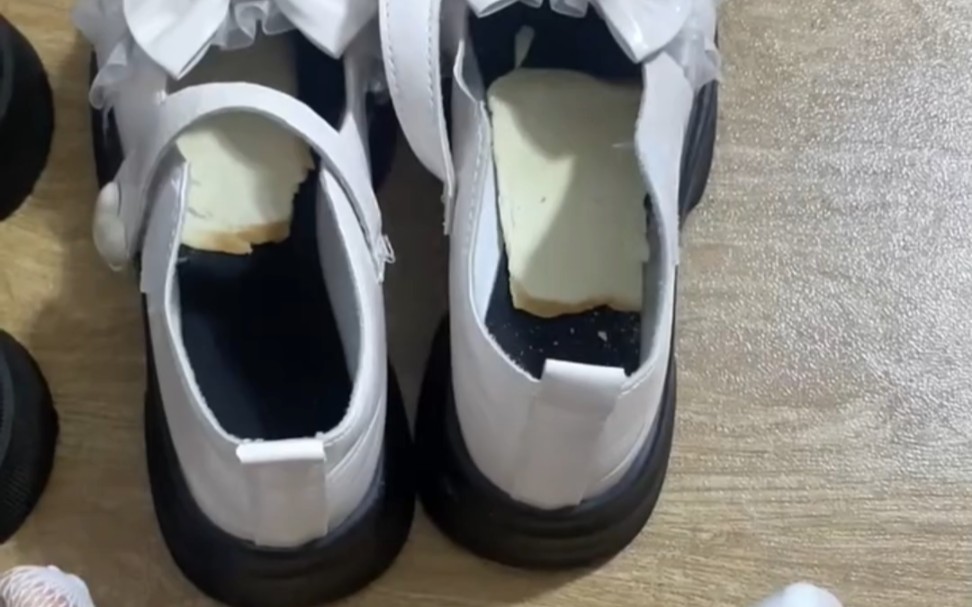 又香又臭的鞋垫面包