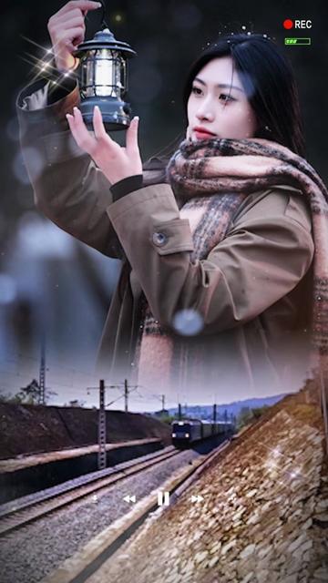 《one way ticket》 离别的车站,是情感的交织点,它见证了太多的不舍