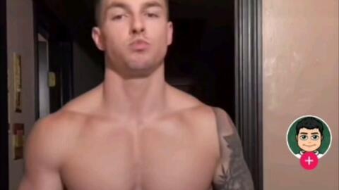 肌肉金轮原版是谁 肌肉金轮原版视频观看 527u手游网