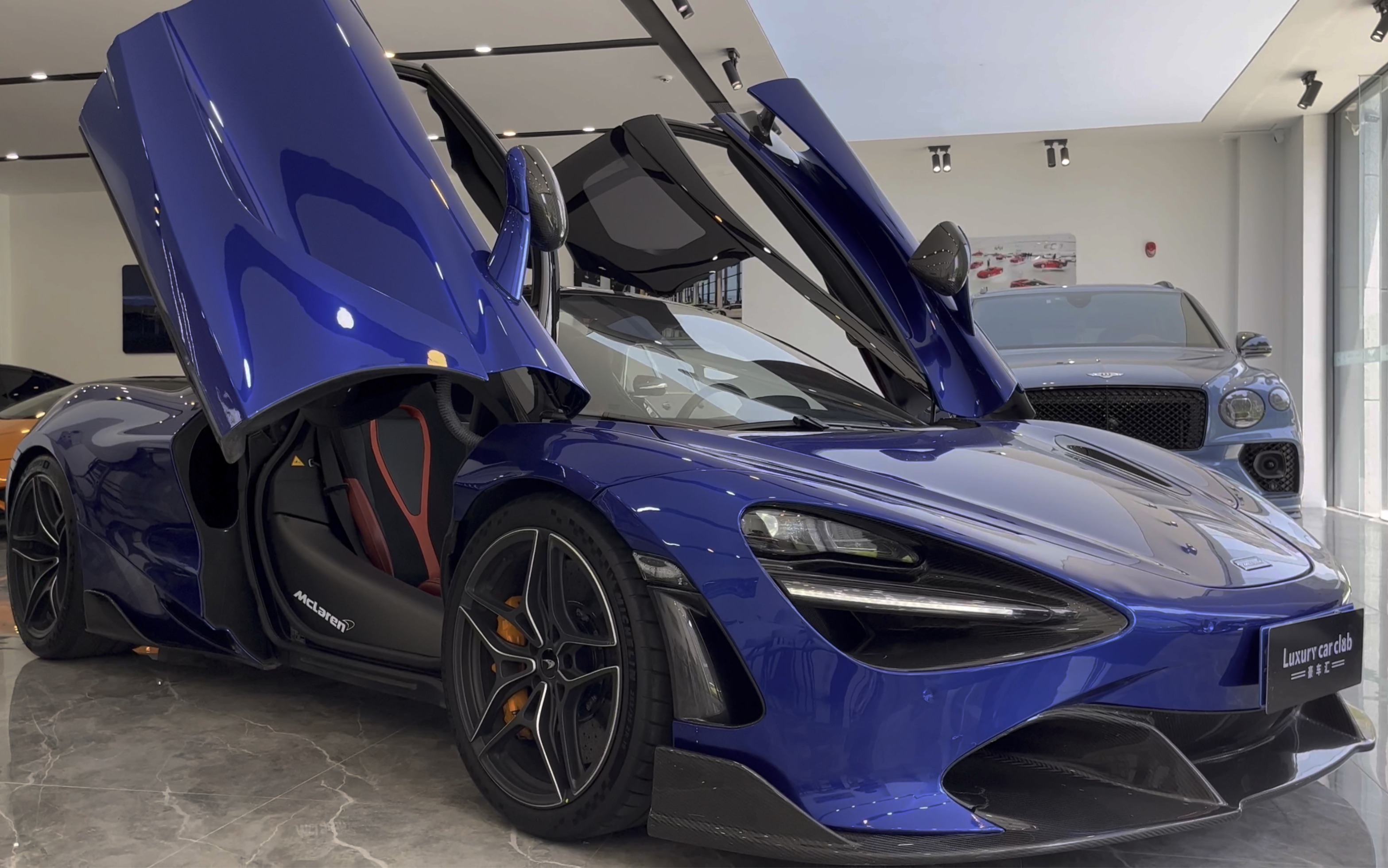 全新迈凯伦artura与绝美迈凯伦720s 颜值大比拼,你看好哪台?