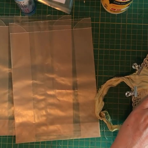 How to Make Bags Out of Wax Paper for Crafts, Food or Gift Giving – VIDEO –  Joy's Life