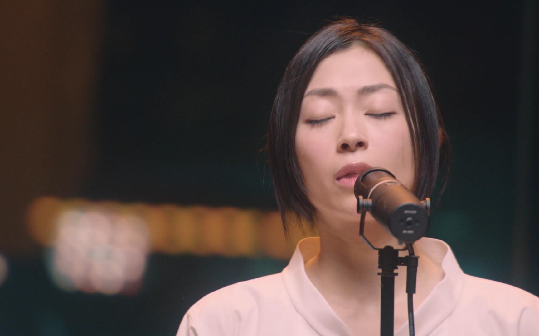 [图]【4K】宇多田光 2022年 Hikaru.Utada.Live.Sessions.from.AIR.Studios.线上演唱会