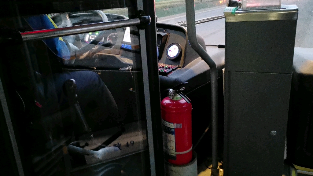 bj6127c8btb行走音