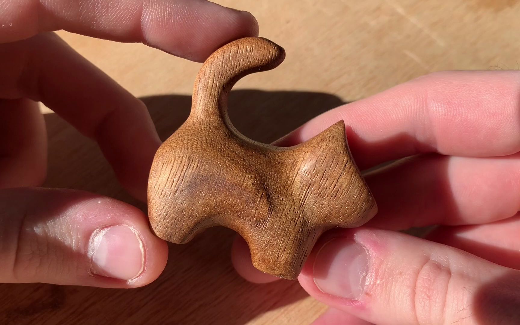 【木雕】史上最简单的猫咪雕刻,你也可以试试
