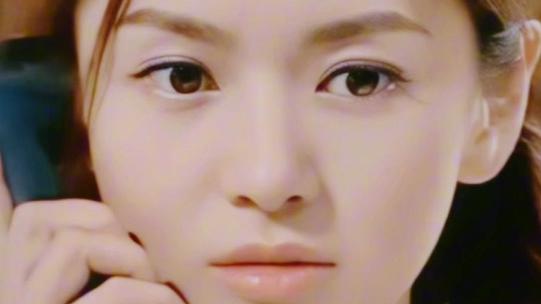 张瑞希 《人鱼小姐》里第一眼就美到小小的我,我还以为这姐姐是混血呢