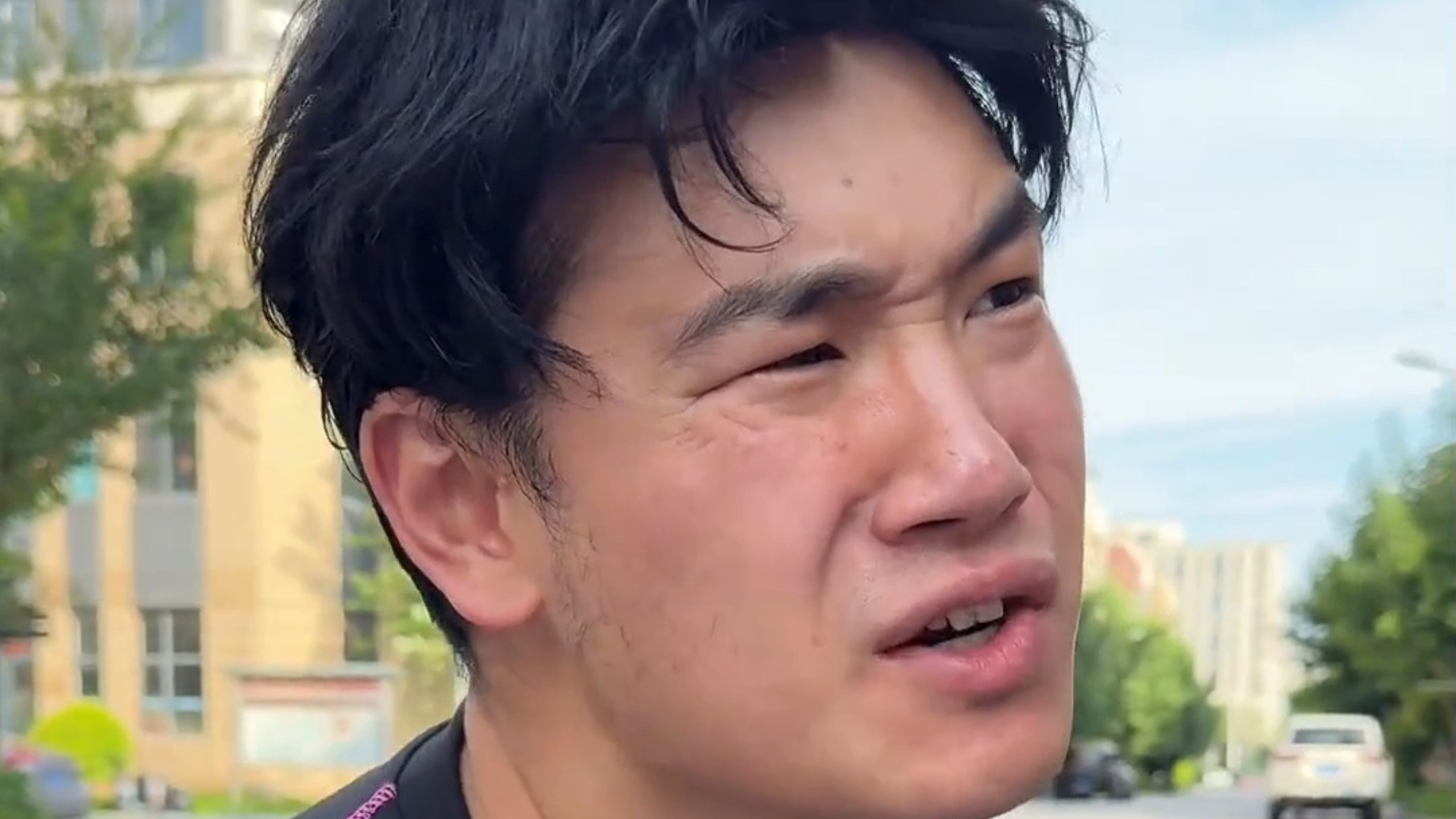 脱缰凯: 脱主任别扯淡