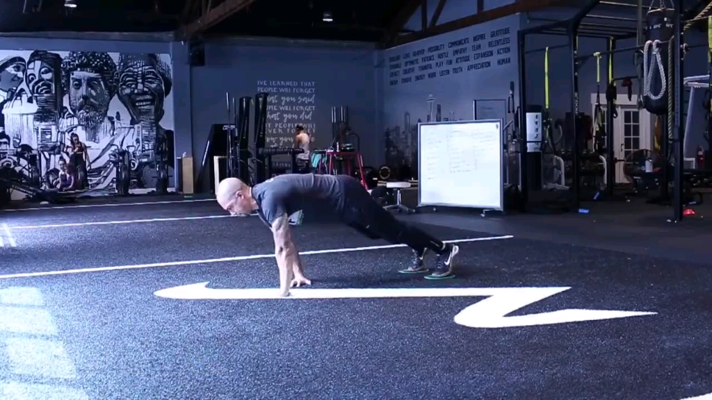 滑行盘训练动作库