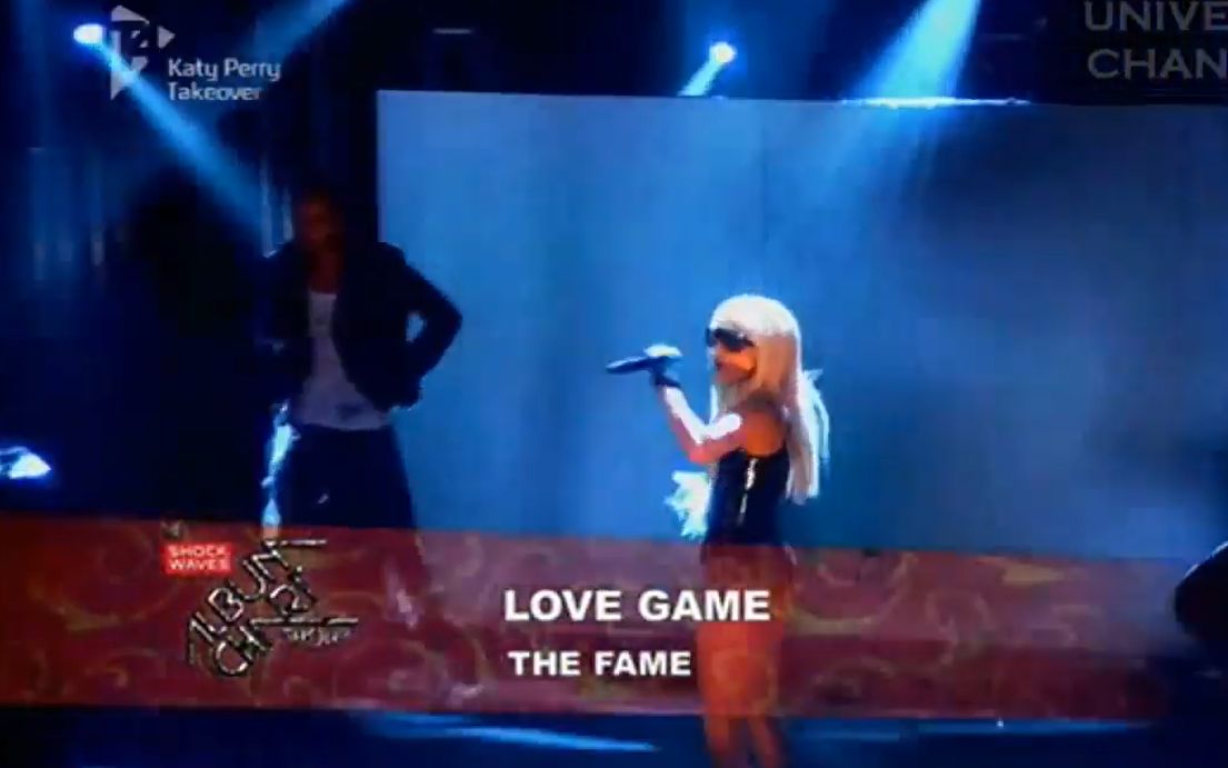 [图]【爱情游戏】Lady Gaga - LoveGame (Live on Album Chart Show) 2009