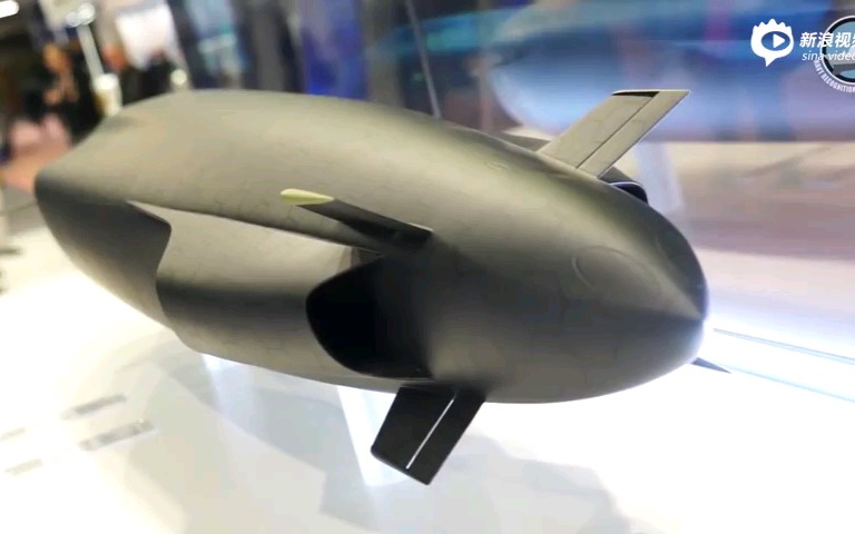 法国推出smx31新概念潜艇采用抹香鲸式扁平艇体
