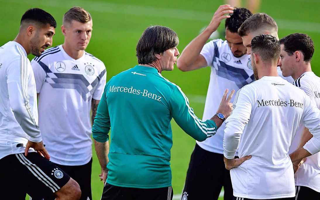 dfb德国队到达柏林备战荷兰欧国联比赛