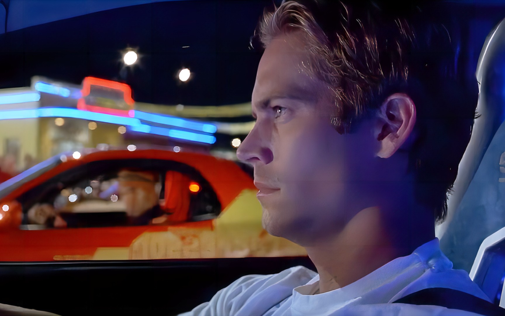 《速度与激情》保罗晚上出来飙车捞点外快