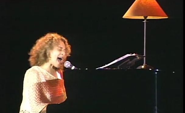 【全场合唱自然女人】carole king - (you make me feel like a)