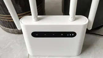 家里面上网课拉不了网线，可以看看这个无线路由器随身WiFi，可以同时五个设备在线使用，网络速度快稳定   丽云爱商城