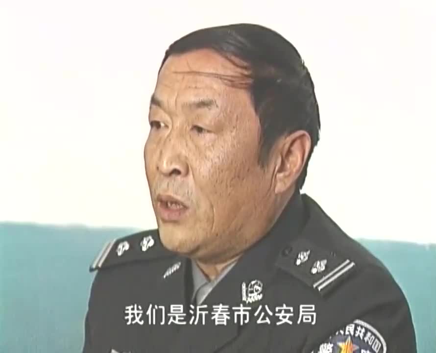 打黑风暴:流氓头子太猖狂公然威胁警察,敢不放人扒你皮哔哩哔哩bilibili