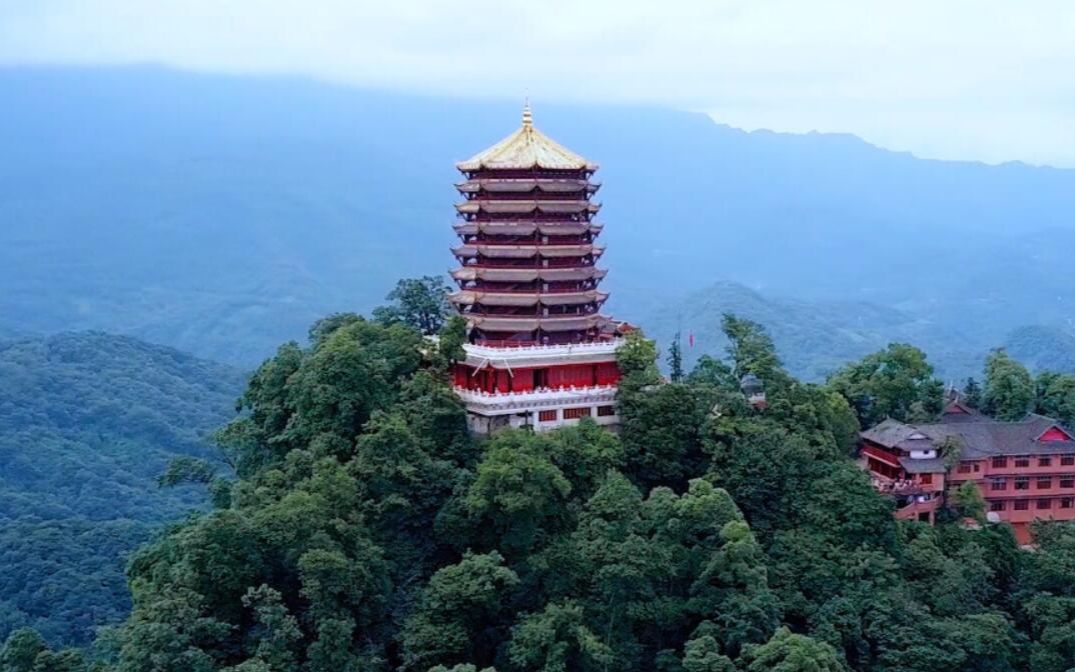 青城山鸟瞰图图片