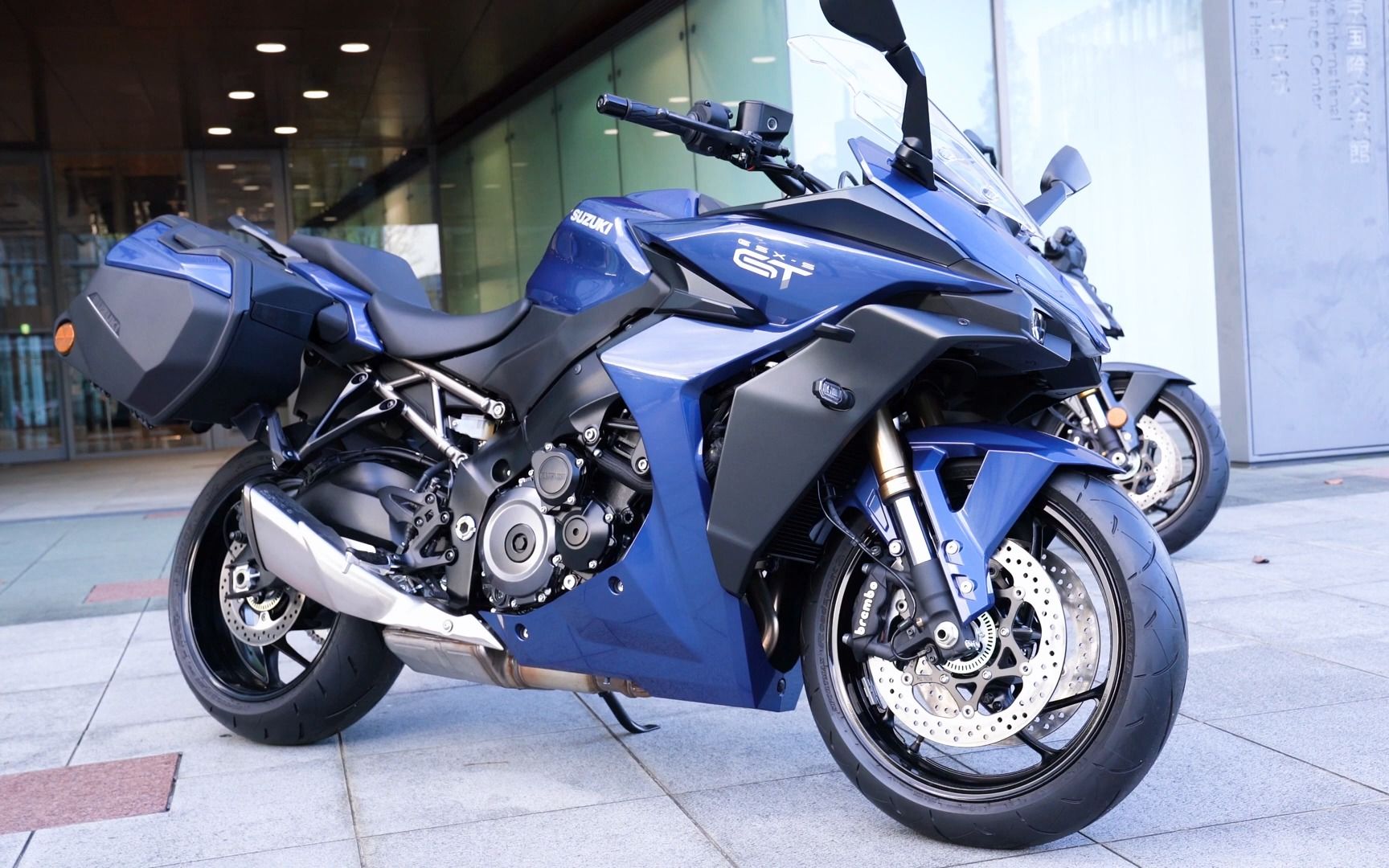 铃木gsx-s1000gt 静态展示