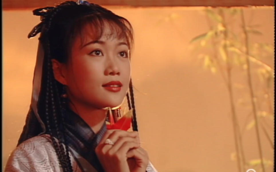 (圆月弯刀)青青:"我只希望这些纸鹤,可以使他愿望成真"