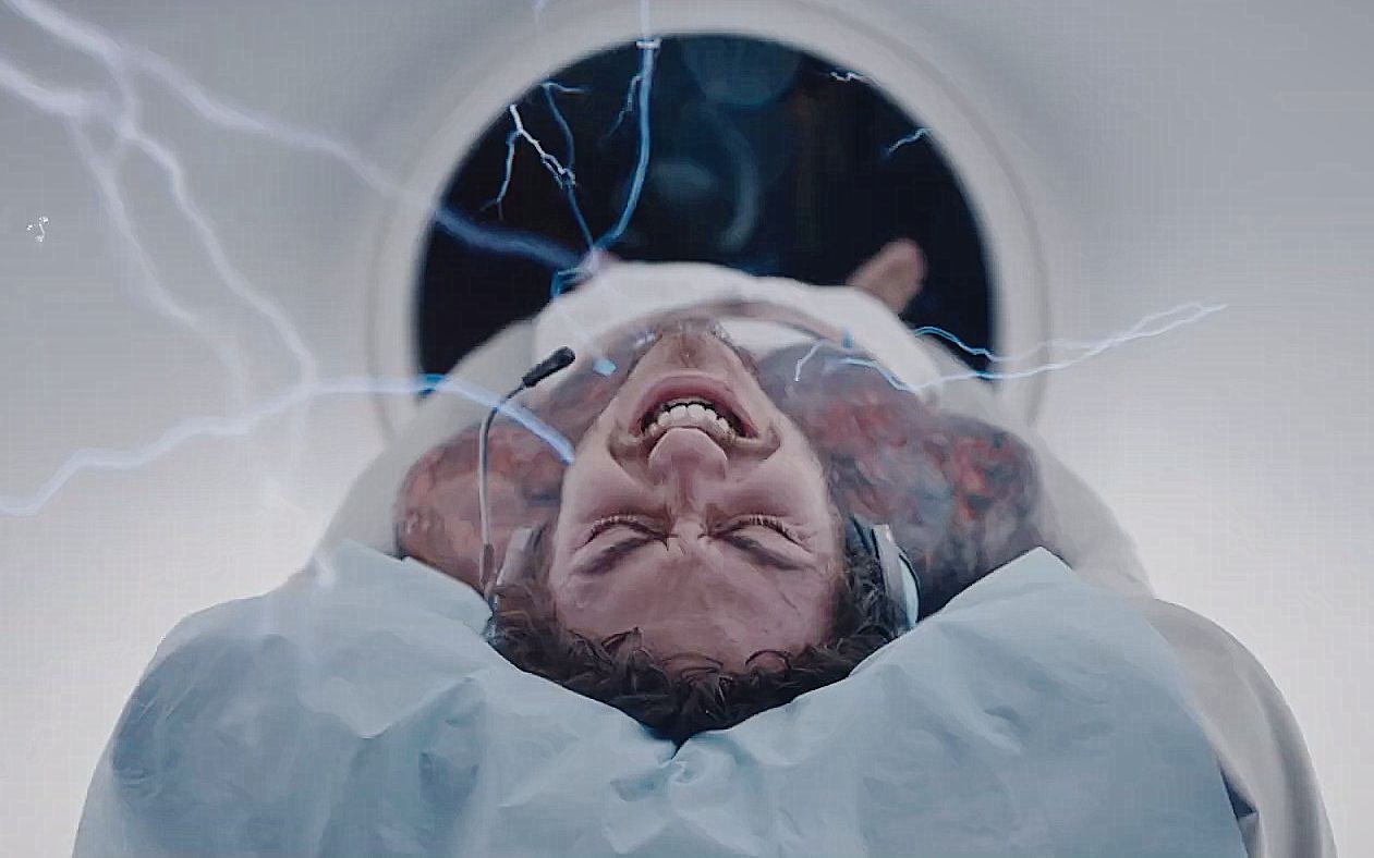 [中字]动作/奇幻电影《超能追缉/普通人》mortal - 官方正式预告