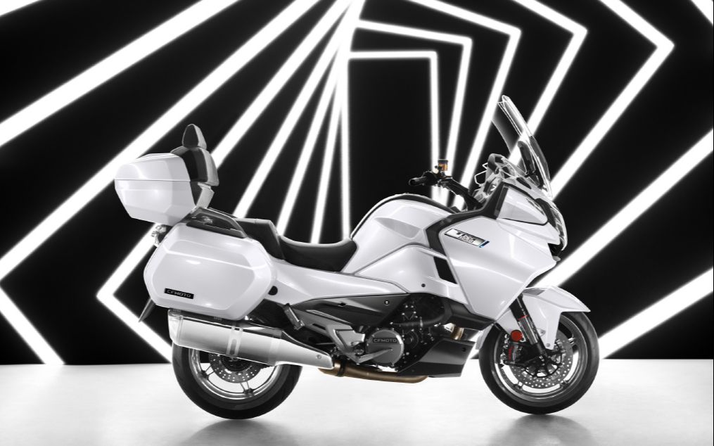 cfmoto1250trg国产最大排量豪华休旅摩托