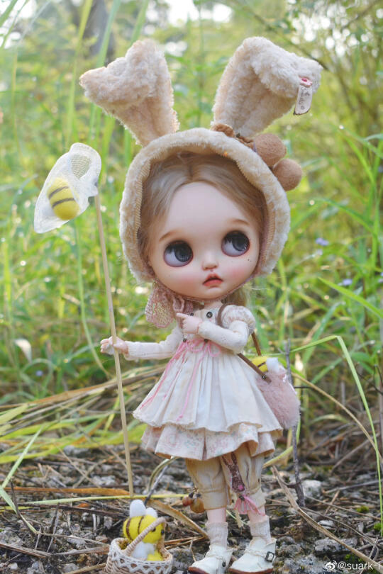 blythe小布娃娃—shark-i娃衣小粉兔开箱