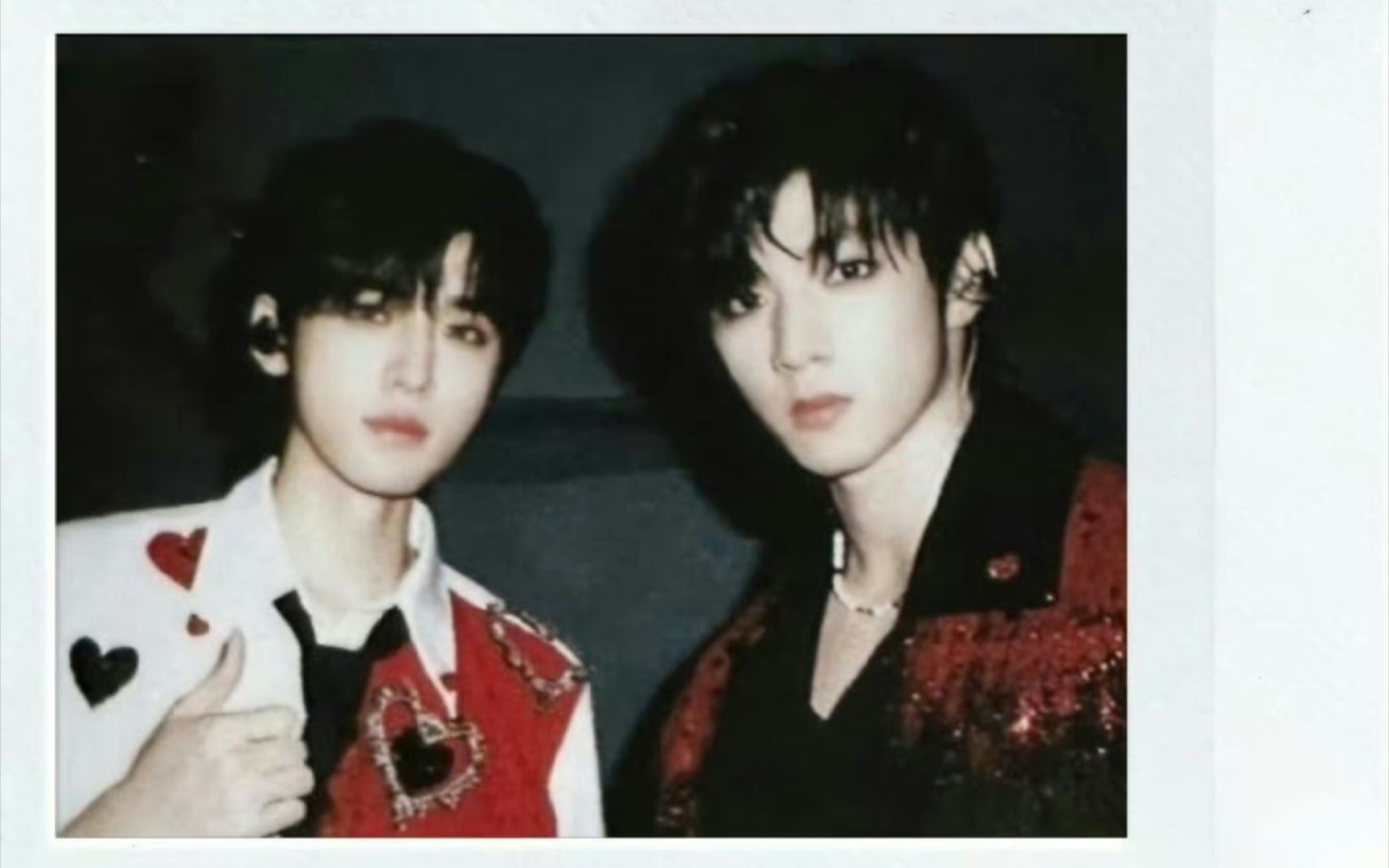 "耀文对亚轩的爱永远真诚和细腻.