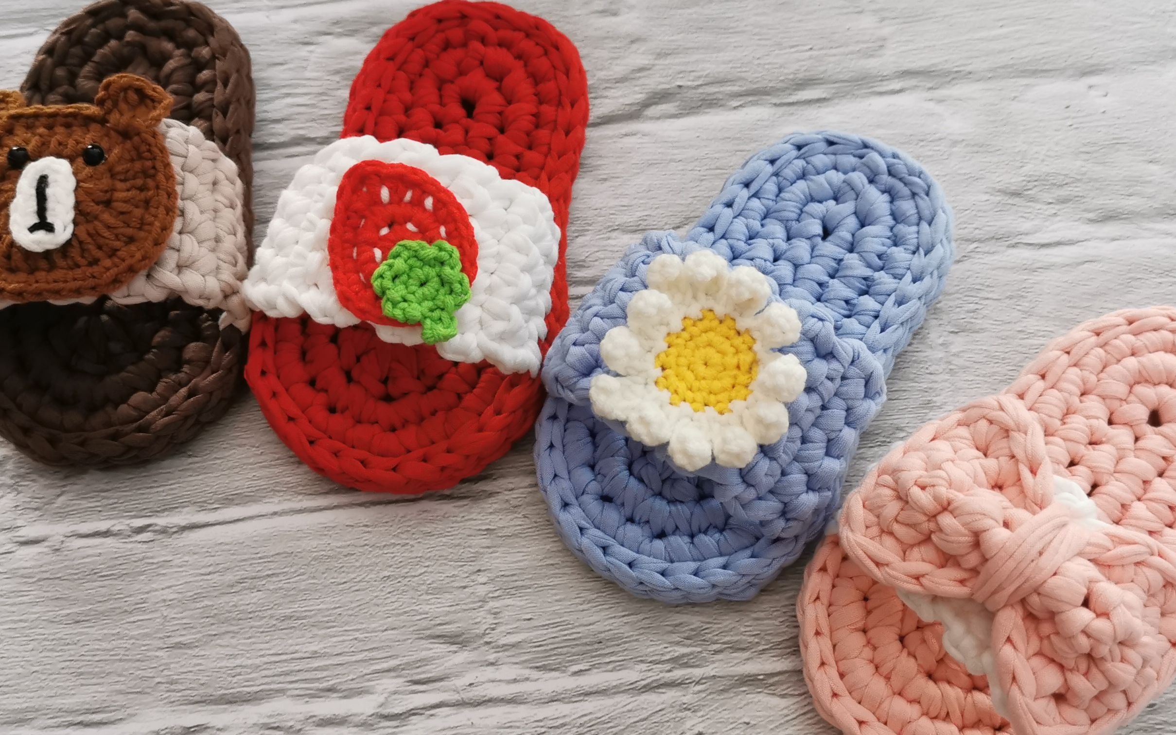 瑶妈编织 第5集钩针编织布条线儿童卡通款宝宝家居拖鞋新手教程_哔哩