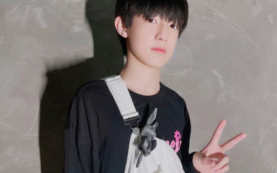 【张泽禹】刀马旦的造型绝了!_哔哩哔哩_bilibili