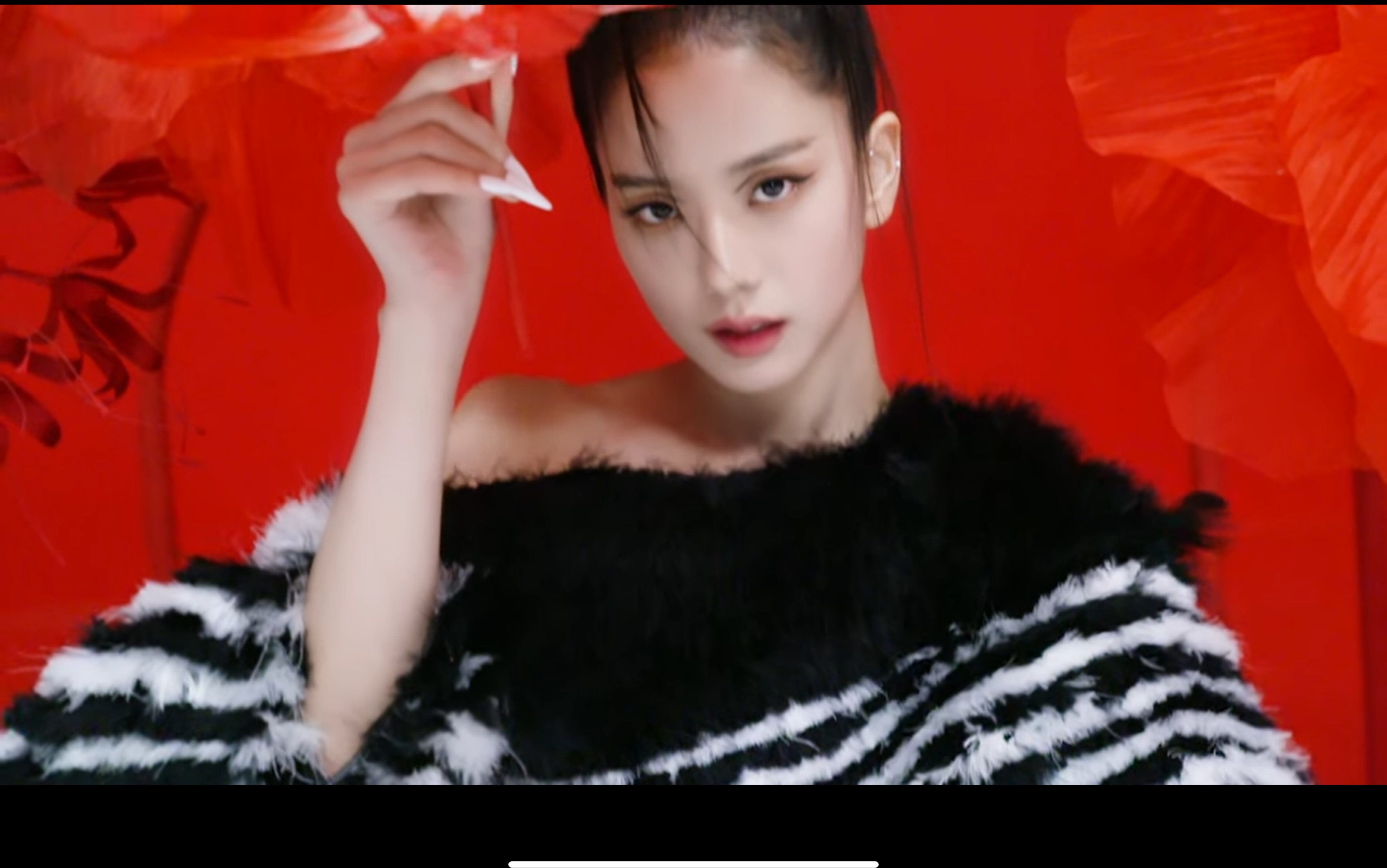 jisoo新专me视觉广告第一波来袭!