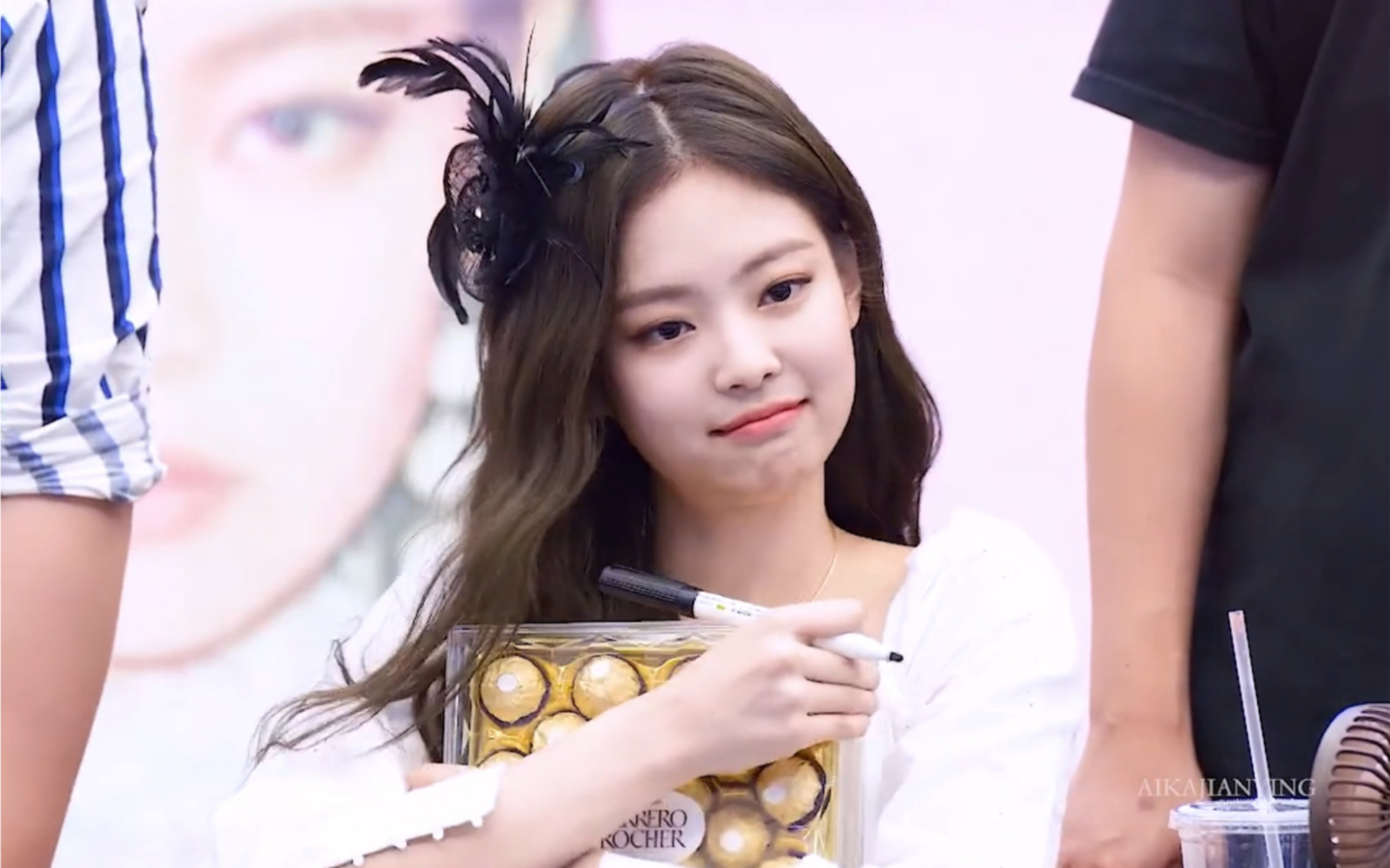 jennie奶凶奶凶的